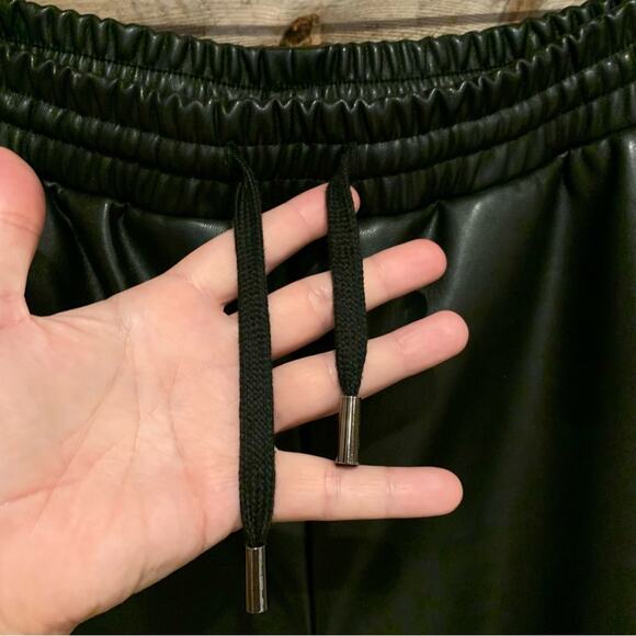 STUDIO Badgley Mischka Faux Leather Drawstring Jogger Pants Black Size M - Picture 7 of 13